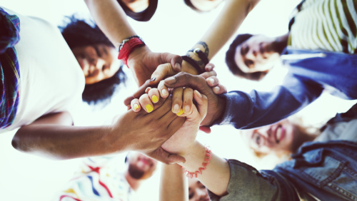 Jugendliche Jugendliche (Foto: Shutterstock/Rawpixel)