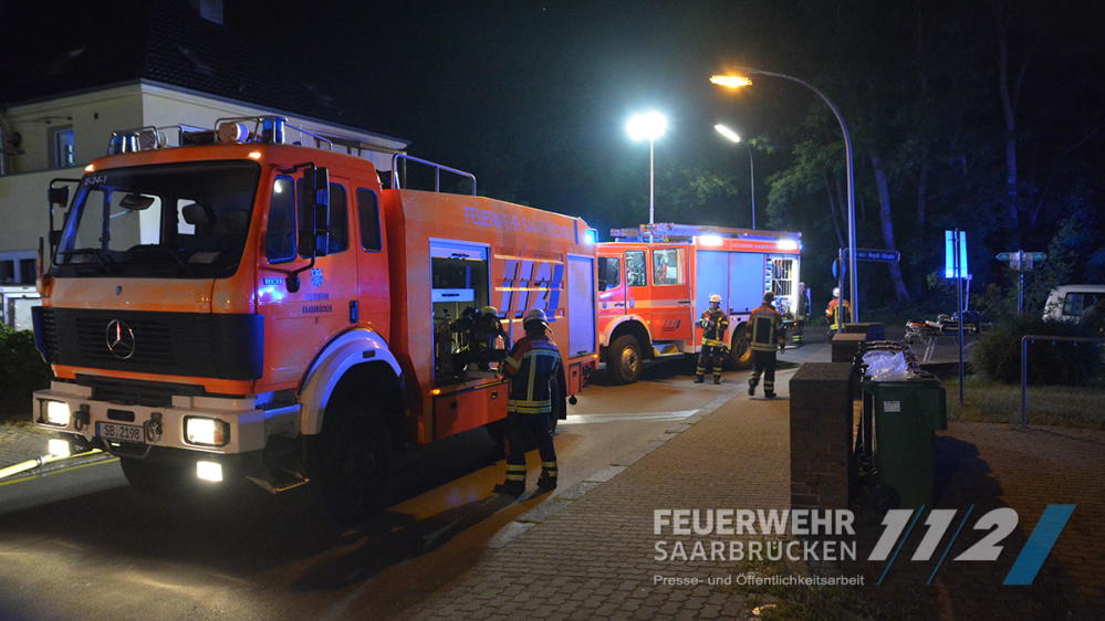 Kellerbrand mit Menschenrettung - Ottstraße Kellerbrand mit Menschenrettung - Ottstraße