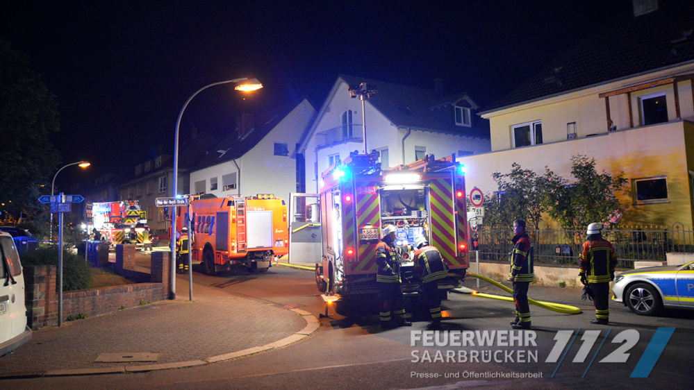 Kellerbrand mit Menschenrettung - Ottstraße Kellerbrand mit Menschenrettung - Ottstraße