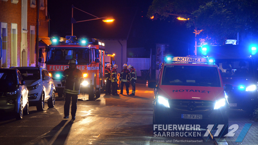 Kellerbrand mit Menschenrettung - Ottstraße Kellerbrand mit Menschenrettung - Ottstraße