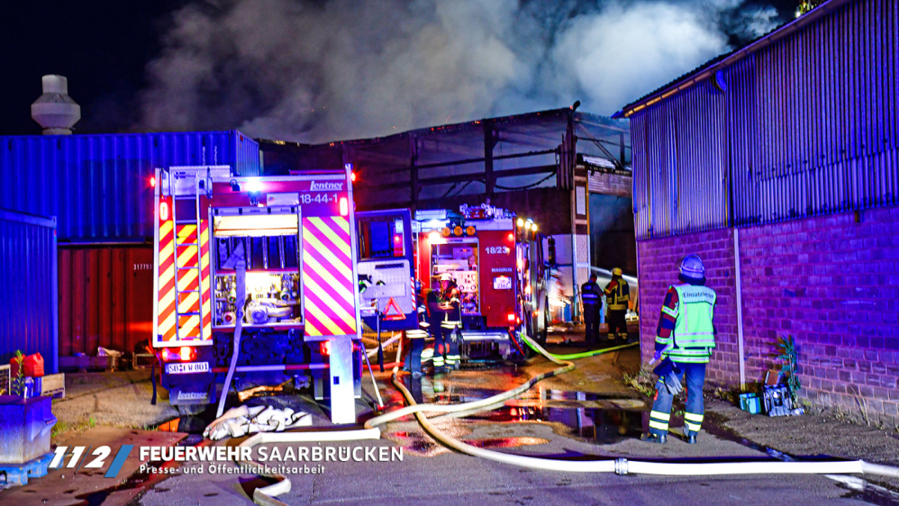 Lagerhallenbrand Dudweiler Lagerhallenbrand Dudweiler