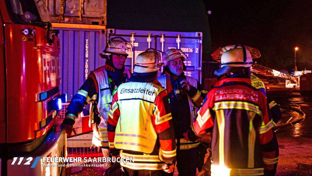 Lagerhallenbrand Dudweiler Lagerhallenbrand Dudweiler
