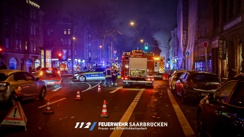 Einsatzfoto: Brand Ladenlokal in der Mainzerstraße , 04.01.2026 Einsatzfoto: Brand Ladenlokal in der Mainzerstraße , 04.01.2026