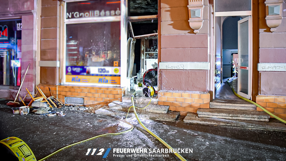 Einsatzfoto: Brand Ladenlokal in der Mainzerstraße , 04.01.2026 Einsatzfoto: Brand Ladenlokal in der Mainzerstraße , 04.01.2026