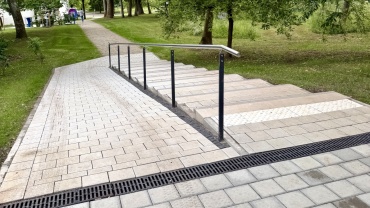 Neugestaltete Parkanlage „Obstgarten“ auf dem Eschberg Image